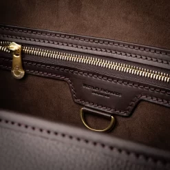 Bishop Bag In Dark Tan -Clothing Shop 22.12.05 dark tan bishop bag 987 edit