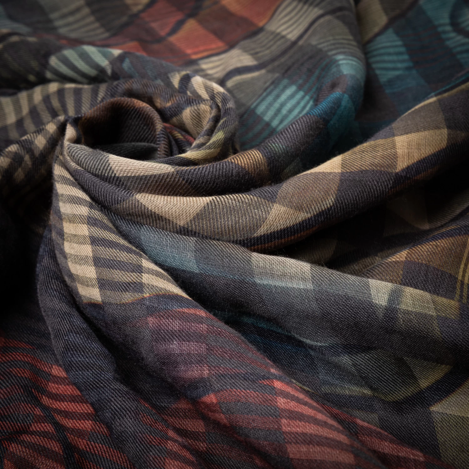 Casper Scarf 2 Casper Scarf - Image 2