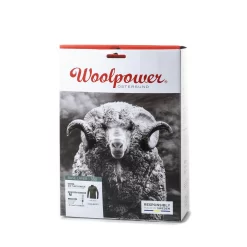 Woolpower Zip Turtleneck 200 In Pine Green -Clothing Shop 23.03.27 woolpower 2037 edit