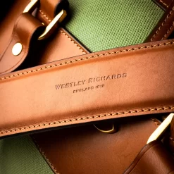 Sutherland Bag In Safari Green And Mid Tan 24 Sutherland Bag In Safari Green And Mid Tan -Clothing Shop 77a0180 edit 4