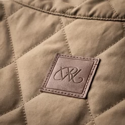 Broadland Gilet In Wildgrass -Clothing Shop 77a9593 edit